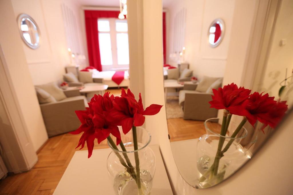D.Five Classic Luxury Apartment Budapest Room photo